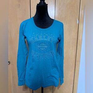 Harley Davidson - women’s size medium - Sturgis South Dakota Long Sleeve tee